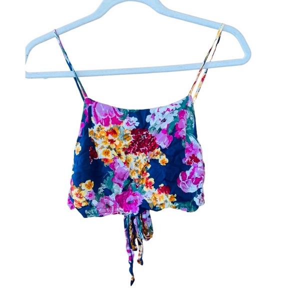 Brandy Melville Tops - Brandy Melville Floral Wrap Top